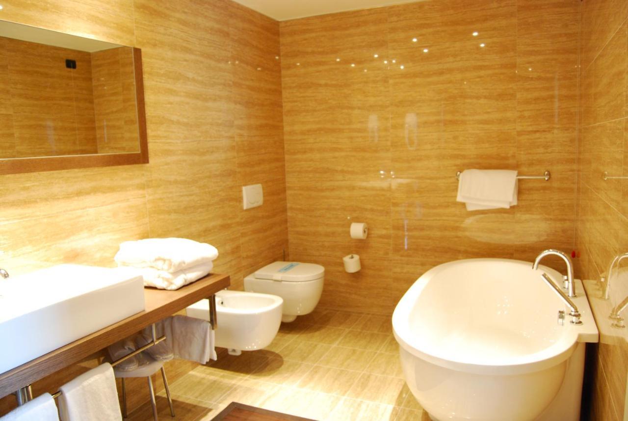 Hotel Ristorante Giada Grumolo delle Abbadesse Luaran gambar